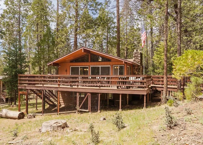 Papa Bear Cabin
